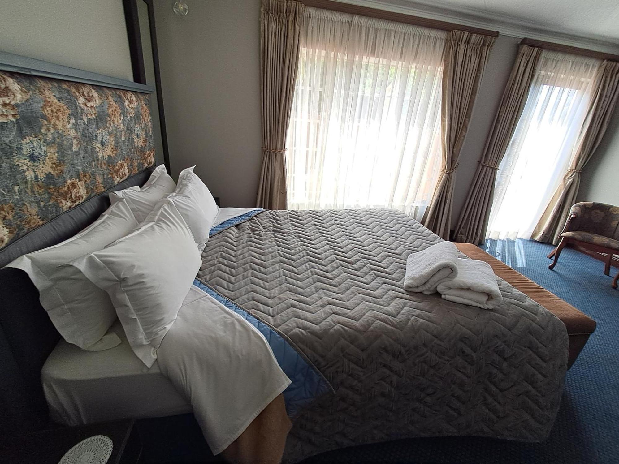 Constantia Manor Guest House Pretoria-Noord Habitación foto